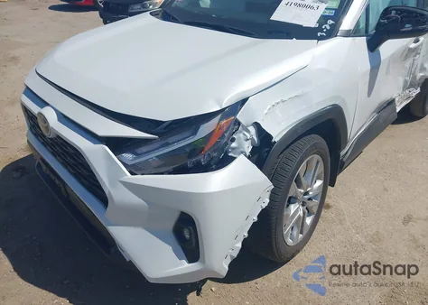 2024 Toyota Rav4 Xle Premium z USA, uszkodzony, nr VIN 2T3C1RFV6RW362103